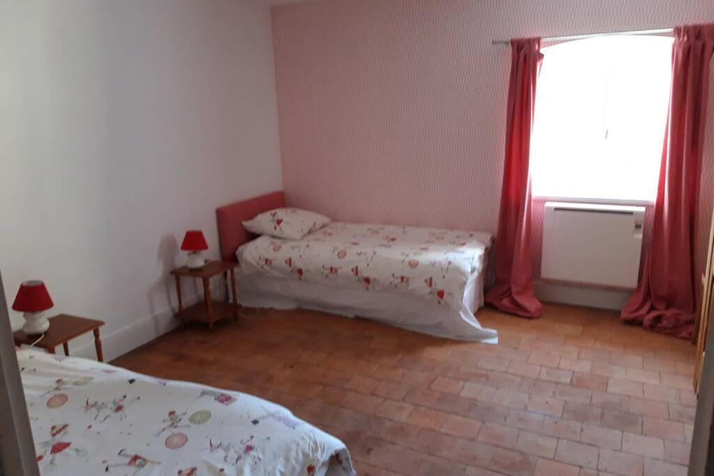 Villa Jardin de Curé Cluny Esterno foto